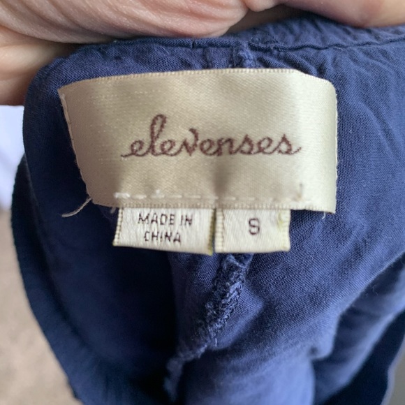 Blue shorts - Picture 3 of 3